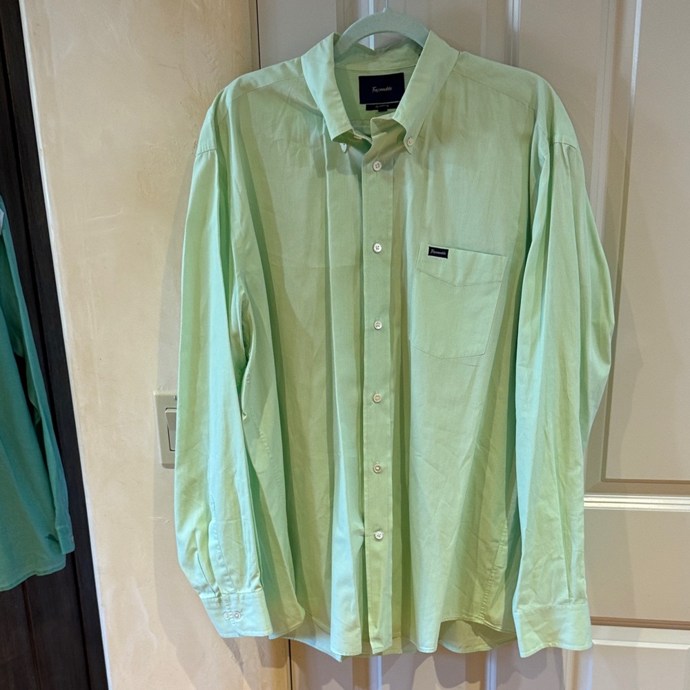 Faconnable Men's Light Green Button Down Shirt